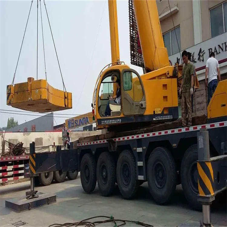 翁源当地吊车出租|机器吊装|75吨|工厂搬迁服务